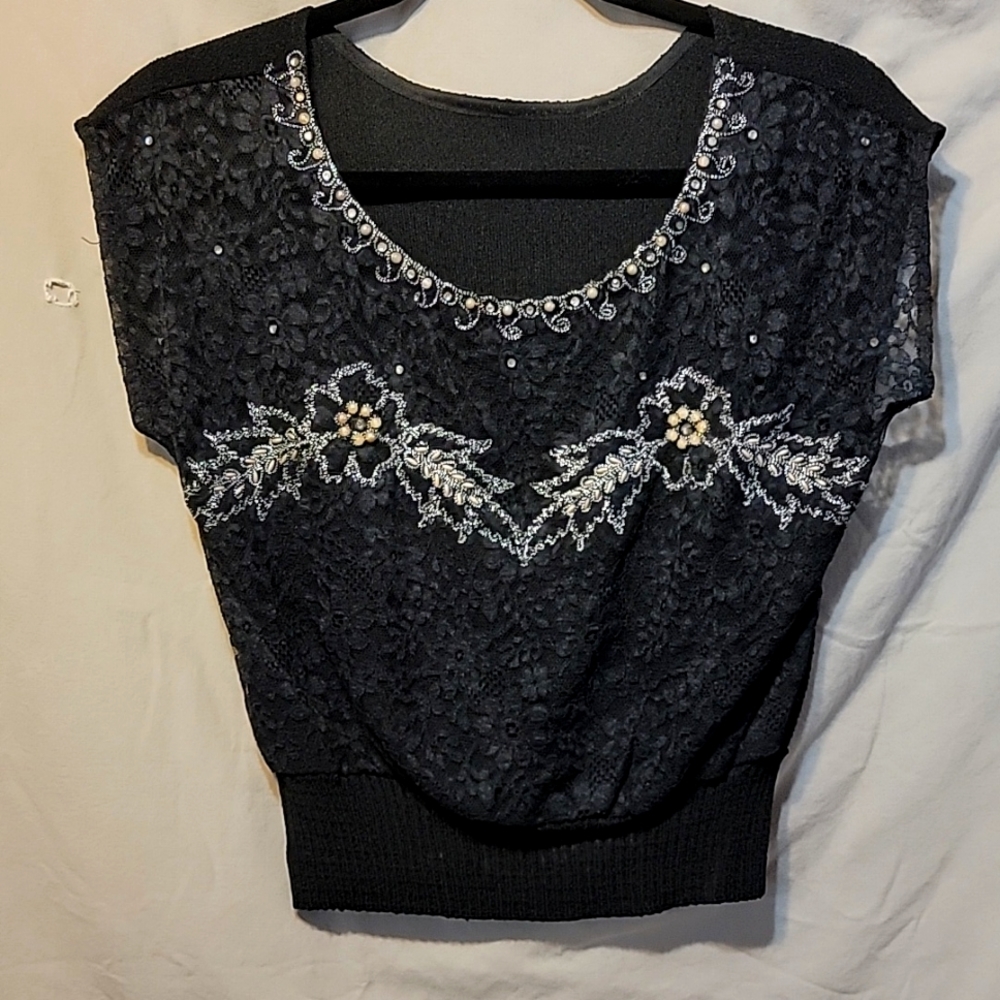 Tobi of California-Vintage Black Lace Waisted Beaded/Embellished Sleevless Top S